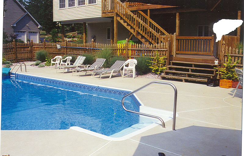 Swimming pool and hand finished concrete project example 202